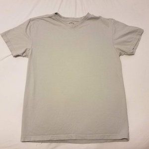Buckle BKE grey-ish v-neck shirt size M